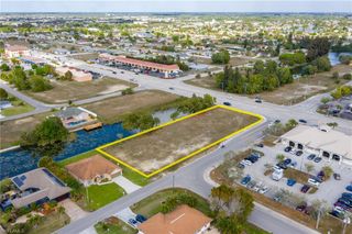 1531 NE 2nd ST, Cape Coral, FL 33909