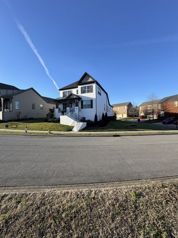 1228 Overton Circle, Gallatin, TN 37066