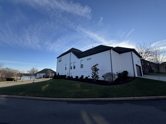 1228 Overton Circle, Gallatin, TN 37066