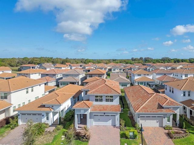 13531 ABBERWICK DRIVE, Orlando, FL 32832