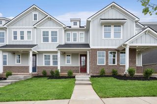 2599 Peaceful Valley Dr, Columbia, TN 38401