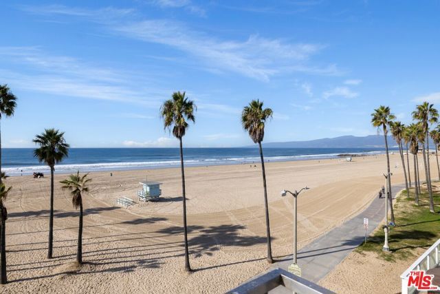 3007 Ocean Front Walk, Venice (los Angeles), CA 90291