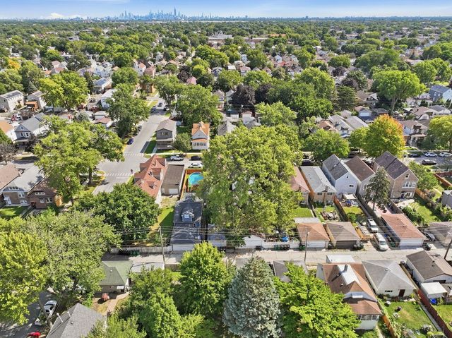 1406 Wenonah Avenue, Berwyn, IL 60402