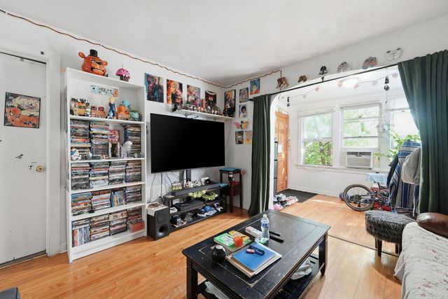 1406 Wenonah Avenue, Berwyn, IL 60402