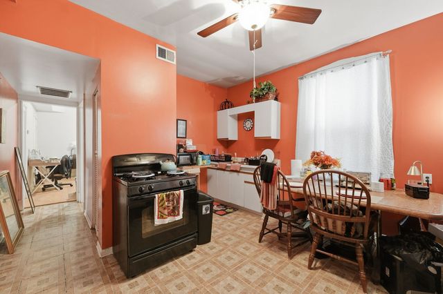 1406 Wenonah Avenue, Berwyn, IL 60402