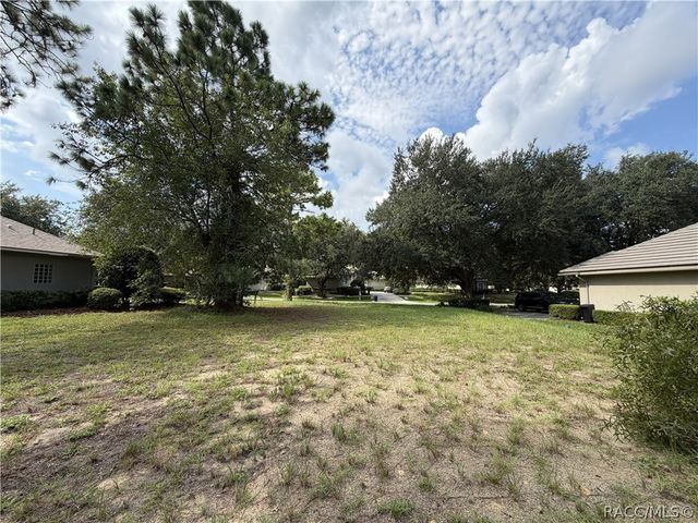 3075 N Barton Creek Circle, Lecanto, FL 34461