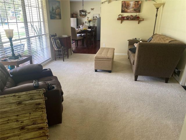 305 WHITE OAK DRIVE, Altamonte Springs, FL 32701