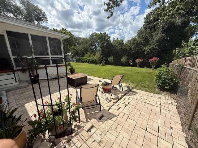 305 WHITE OAK DRIVE, Altamonte Springs, FL 32701
