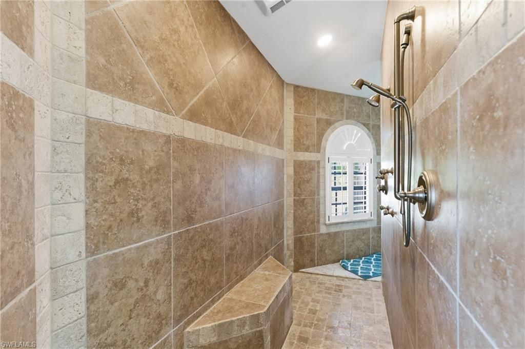 Image 29 of property listing at 4018 NW 12th ST, Cape Coral, FL 33993