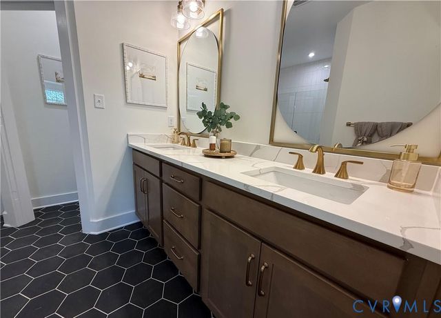 15123 Bishops Run Ct, Chesterfield, VA 23112