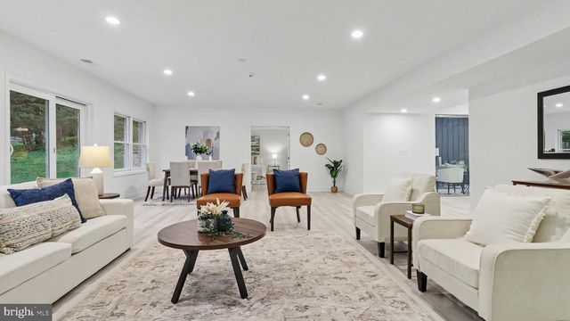 6603 BRAEBURN PKWY, Bethesda, MD 20817