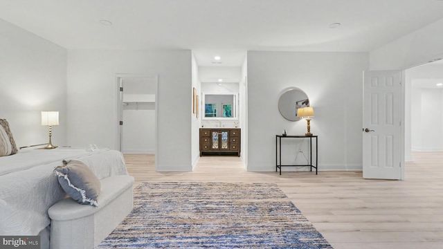 6603 BRAEBURN PKWY, Bethesda, MD 20817