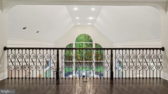 6603 BRAEBURN PKWY, Bethesda, MD 20817