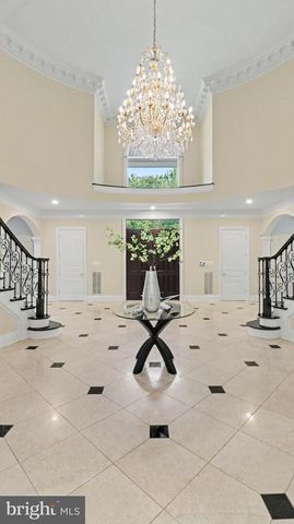 6603 BRAEBURN PKWY, Bethesda, MD 20817