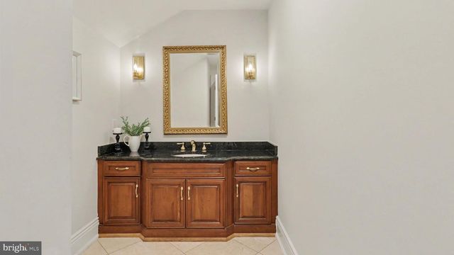 6603 BRAEBURN PKWY, Bethesda, MD 20817