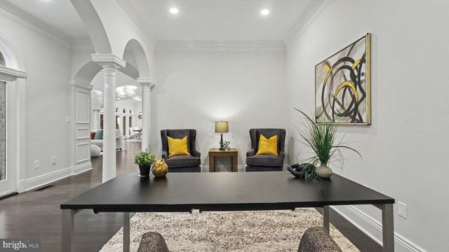6603 BRAEBURN PKWY, Bethesda, MD 20817