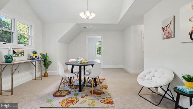 6603 BRAEBURN PKWY, Bethesda, MD 20817