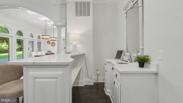 6603 BRAEBURN PKWY, Bethesda, MD 20817
