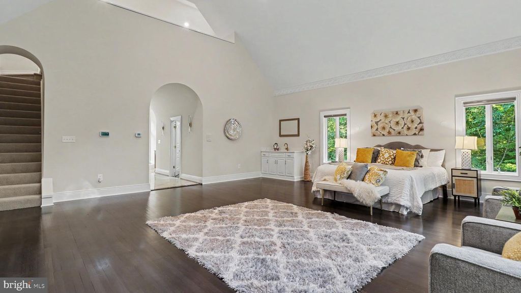 Image 46 of property listing at 6603 BRAEBURN PKWY, Bethesda, MD 20817
