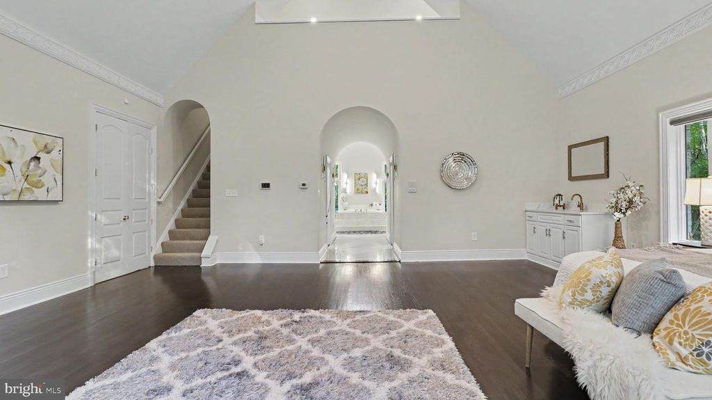 Image 47 of property listing at 6603 BRAEBURN PKWY, Bethesda, MD 20817