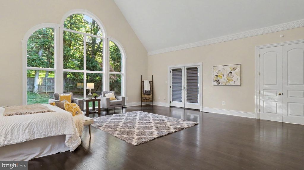 Image 51 of property listing at 6603 BRAEBURN PKWY, Bethesda, MD 20817