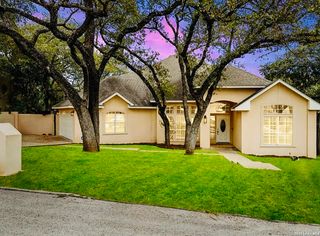 17310 Mount Everest, San Antonio, TX 78232