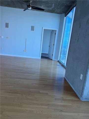 400 W Peachtree NW Street 2413, Atlanta, GA 30308