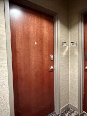 400 W Peachtree NW Street 2413, Atlanta, GA 30308