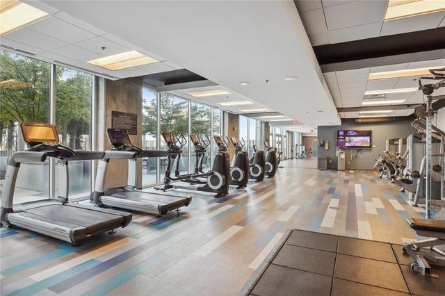 400 W Peachtree NW Street 2413, Atlanta, GA 30308