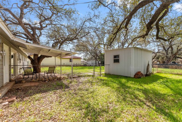 3803 2nd Street, Brownwood, TX 76801