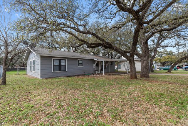 3803 2nd Street, Brownwood, TX 76801
