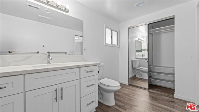 4648 Adenmoor Avenue, Lakewood, CA 90713