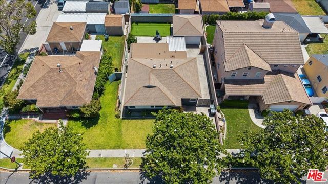 4648 Adenmoor Avenue, Lakewood, CA 90713
