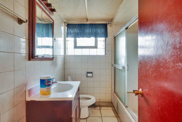 14424 Dante Avenue, Dolton, IL 60419