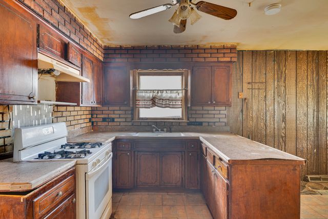 14424 Dante Avenue, Dolton, IL 60419