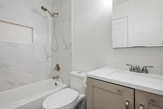 3310 Biscay Dr, San Diego, CA 92154