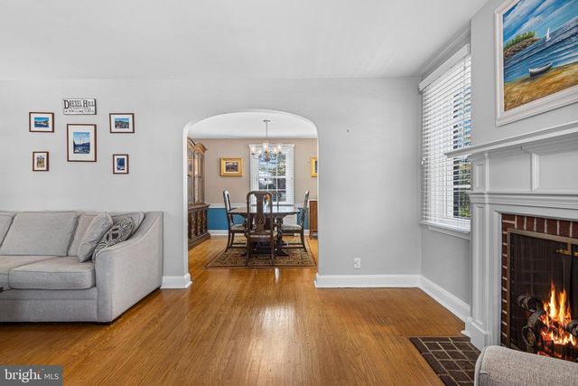 5040 SMITHFIELD RD, Drexel Hill, PA 19026