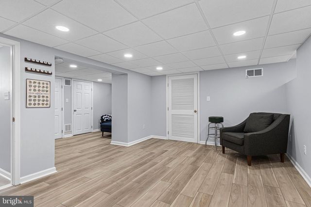 5040 SMITHFIELD RD, Drexel Hill, PA 19026