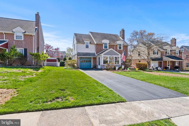 5040 SMITHFIELD RD, Drexel Hill, PA 19026