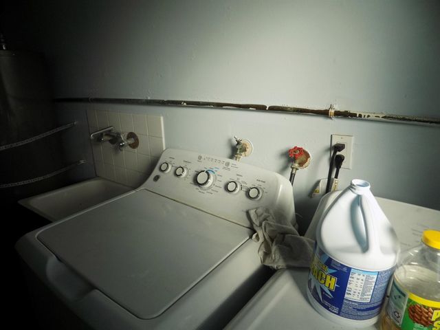 4201 West St, Oakland, CA 94608