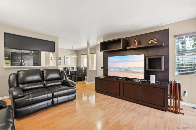 787 Brookstone Rd 103, Chula Vista, CA 91913