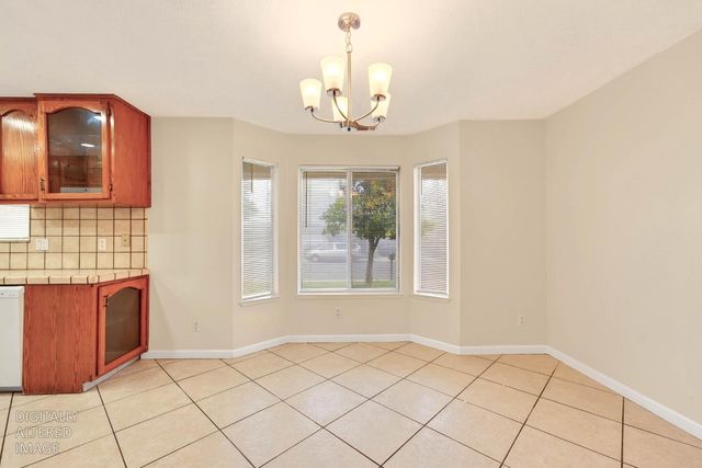 517 W Tuolumne Rd, Turlock, CA 95382