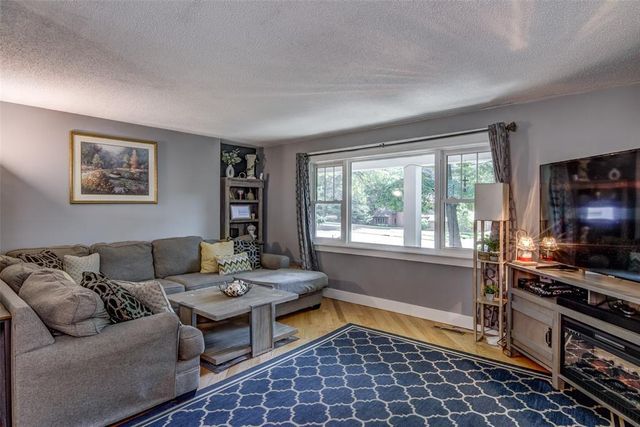 3622 Golf Road, Eau Claire, WI 54701