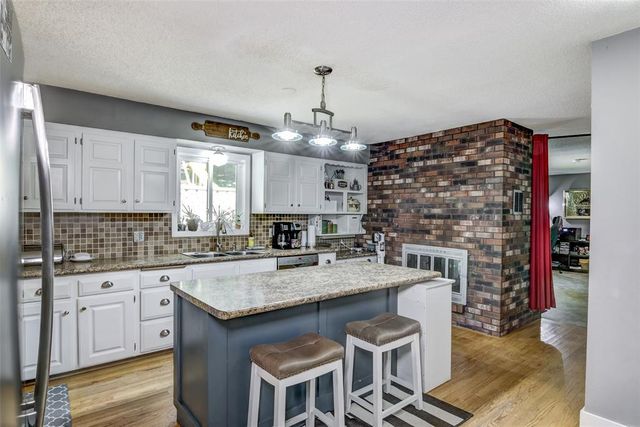3622 Golf Road, Eau Claire, WI 54701