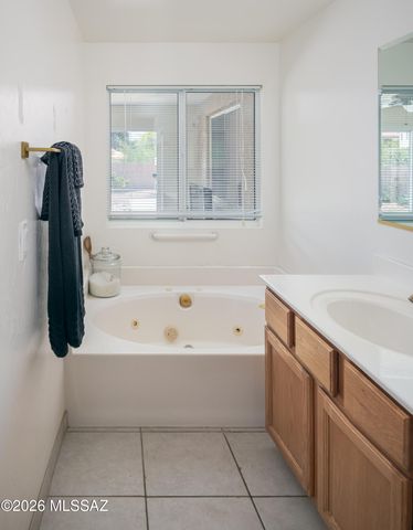 138 E Elixir Place, Oro Valley, AZ 85755
