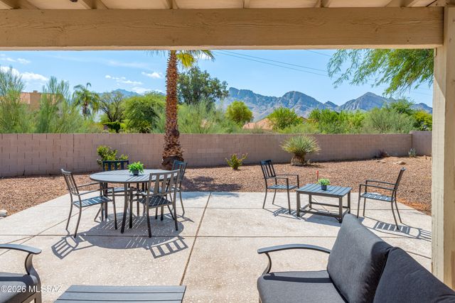 138 E Elixir Place, Oro Valley, AZ 85755