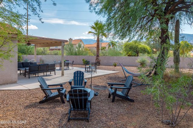 138 E Elixir Place, Oro Valley, AZ 85755