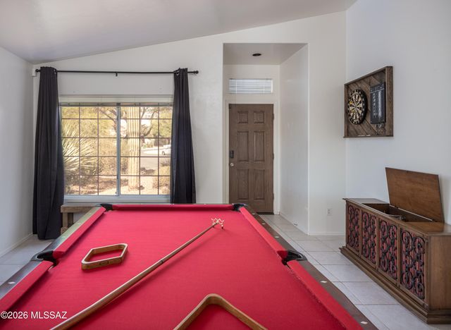 138 E Elixir Place, Oro Valley, AZ 85755