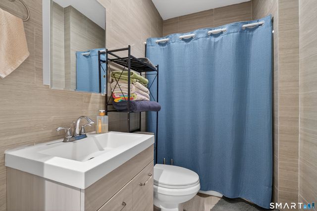 334 Saint John Street, New Haven, CT 06511