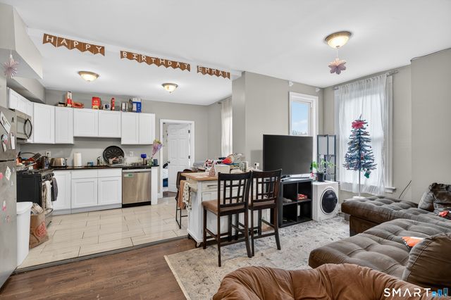 334 Saint John Street, New Haven, CT 06511